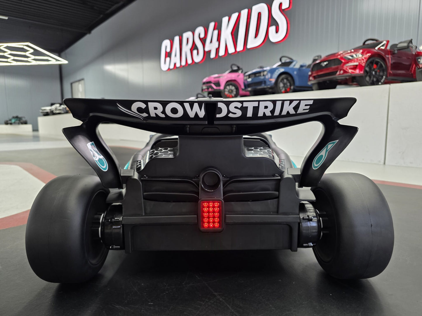 Mercedes Formel 1-barnbil 12 volt